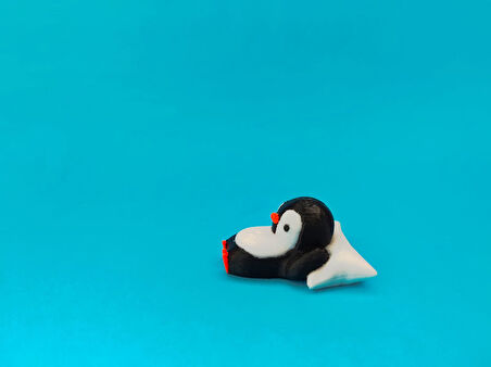 Sevimli Penguen Figürü – Hareketli Eklemli 3D Oyuncak