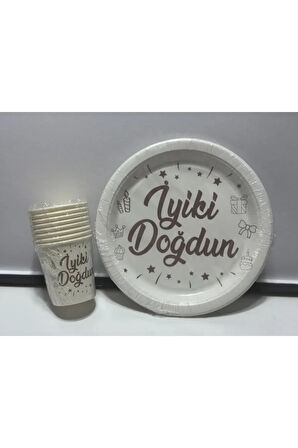 Partycom İyi ki Doğdun yazılı 8’li karton tabak-bardak seti