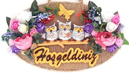 Baykuş Ailesi Hoşgeldiniz Yazılı Çiçekli El Yapımı Kapı Süsü