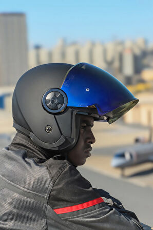 CLASSY MAT SİYAH KASK