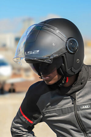 CLASSY MAT SİYAH KASK