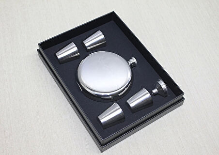 4 Shot Bardaklı Matara Seti Yuvarlak Çelik