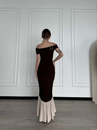 Striptiz Omuzlu Uzun Elbise- Kahve