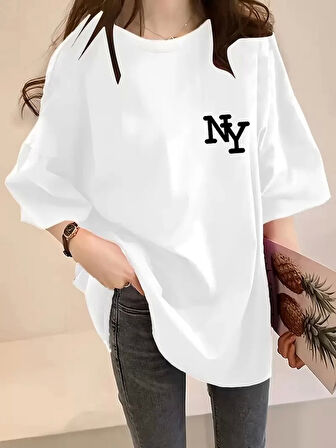 Kadın Eğlenceli Harf NY Baskılı Bisiklet Yaka Tişört - Rahat Polyester, Makinede Yıkanabilir - Yaz ve Fitness için Mükemmel, Yuvarlak Yaka- Beyaz