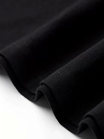 Rahat Bisiklet Yaka Tişört, Yaratıcı Karikatür Baskı - Yumuşak Polyester, Her Mevsim Giyilebilir- Siyah