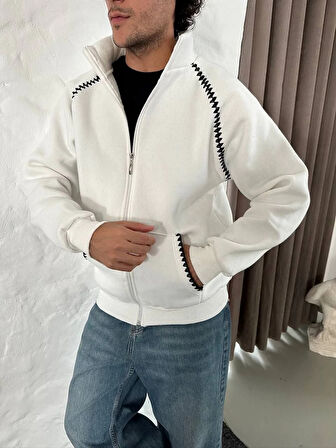Erkek Oversize Dik Yaka Fermuarlı Sweatshirt - Zincir Nakışli Kanguru Cepli - Beyaz