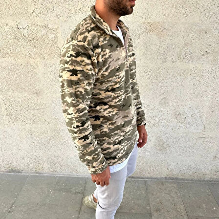 Erkek Yarım Fermuarlı Desenli Polar Sweat – Haki Kamuflaj Yakalı, Uzun Kollu, Oversize Rahat Kalıp - Haki