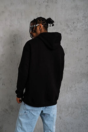 Erkek Oversize Kapüşonlu Sweatshirt – Siyah Renk Üç İplik İçi Pamuklu Kanguru Cepli Baskılı Hoodie Rahat Kalıp Kışlık Günlük Kombinlere Uygun - Siyah