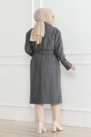 Kadın Kaşe Kaban – Uzun Boy Kruvaze Yaka Kuşaklı Tesettür Kaşe Kışlık Kaban, Astarlı Şık Yünlü Dokuma Oversize Rahat Kalıp Cepli Düğmeli Modern Kap Modeli - Gri