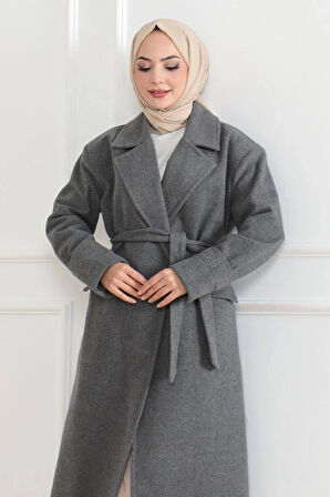 Kadın Kaşe Kaban – Uzun Boy Kruvaze Yaka Kuşaklı Tesettür Kaşe Kışlık Kaban, Astarlı Şık Yünlü Dokuma Oversize Rahat Kalıp Cepli Düğmeli Modern Kap Modeli - Gri
