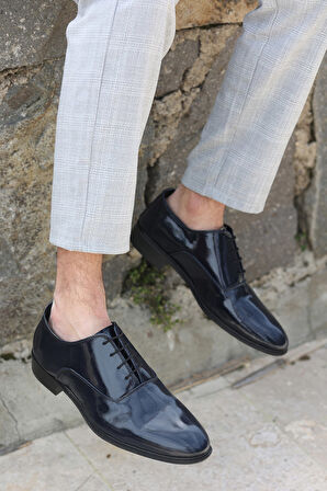 Tomiross Erkek Lacivert Rugan Günlük Ve Damatlık Klasik Ayakkabı N-569