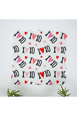 XOXO ve Kalpler Desenli Lazer Kesim Kumaş Kokteyl Peçetesi 1 Adet