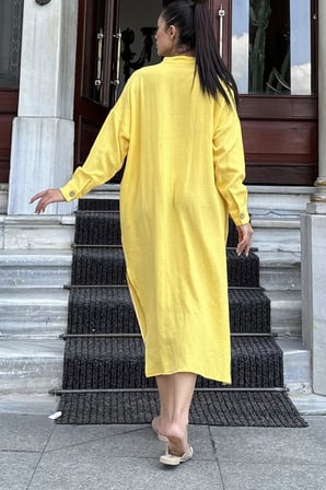 Kadın Sarı Oversize, Rahat Kesim, Cepli, Uzun Müslin Elbise