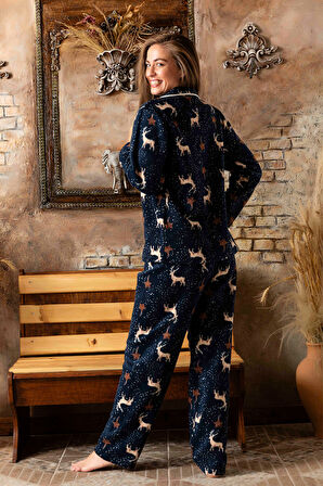 Kışlık Yılbaşı Desenli Kadın Gömlek Polar Pijama Takımı- Geyikli Yılbaşı Pijaması 
