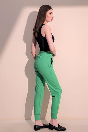Kadın Yeşil Rahat Dokulu Kumaş Cepli Beli Lastikli Paça Jogger Spor Pantolon