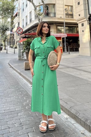 Yeşil Kısa Kol, Gömlek Yaka, Düz Desen, Çift Cepli, Aerobin Kumaş, Kuşaklı Maxi Elbise