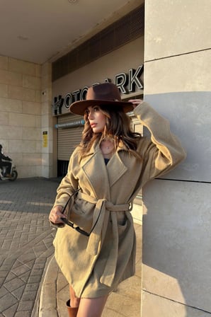 Kadın Karamel Kruvaze Yaka, Çift Cepli, Beli Kemerli, Kaşe Kaban Ceket (Astarsız)