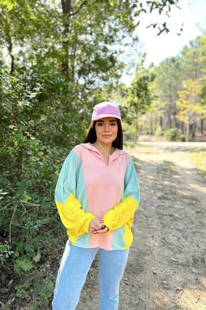 Kadın Pembe Polo Yaka, Yarasa Kol, Lastikli Manşet, Asimetrik Color Block, Salaş Sweatshirt Bluz
