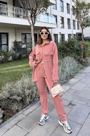 Kadın Pembe Çift Cepli Uzun Gömlek & Beli Lastikli Pantolon - Rahat Alt & Üst Takım
