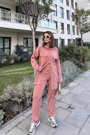 Kadın Pembe Çift Cepli Uzun Gömlek & Beli Lastikli Pantolon - Rahat Alt & Üst Takım