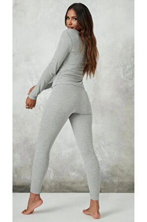 Düğme Detaylı V Yaka Fitilli Takım