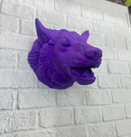 Mor Renk 3D Kurt Başı Duvar Dekoru Asılabilir Maskot Heykel 25x19 cm