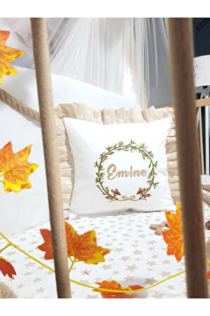 40x40 Cm Fırfırlı Nakışlı Kırlent Bebek İsimli Takı Yastığı İçi Dolgulu