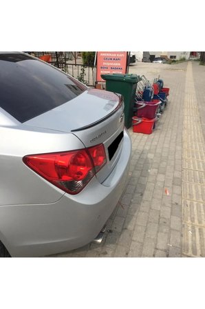 Chevrolet Cruze Uyumlu Spoiler Parlak Siyah Bagaj Üstü Çıta