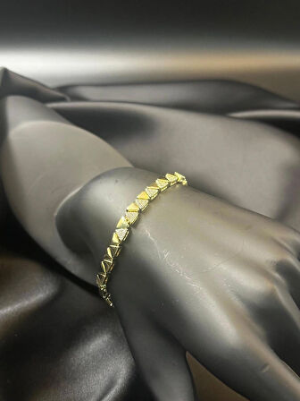 Kadın zirkon taşlı üçgen tasarım kuyumcu işçiliği 14k gold renkli bileklik bilezik