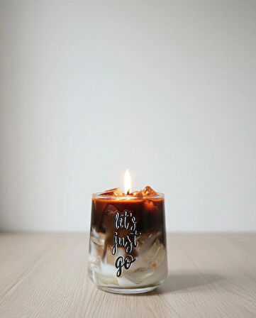 Iced Latte Görünümlü Kahve Kokulu Jel & Wax Dekoratif Mum – Cam Bardak