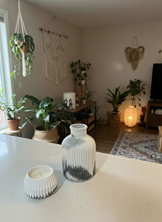 Bohem İskandinav Vazo ve Soya Mum Seti | Mat Gri Beyaz Modern Dekoratif 2'li Set HEDİYE