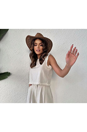 Bej Ucu Tüylü Kolsuz Bluz