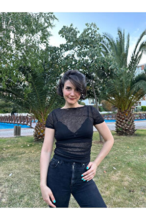 Kadın Siyah Transparan Bisiklet Yaka Yanları Büzgülü Bluz