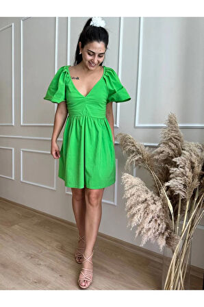 Yeşil Kolları Volanlı V Yaka Mini Elbise