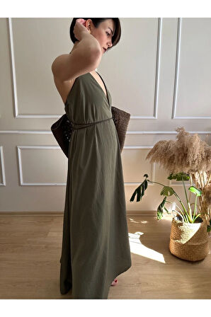 Çok Derin Dekolteli Deri Kordonlu Asimetrik Boy Elbise