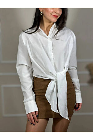 Beyaz Asimetrik Detaylı Kısa Gömlek