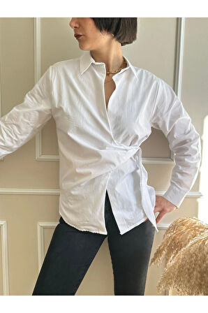 Beyaz Kruvaze Bağcık Detaylı Poplin Gömlek