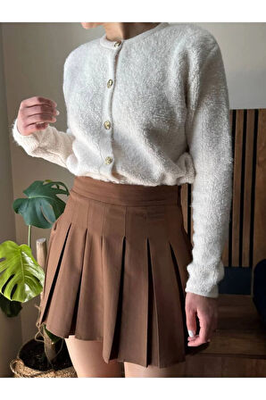 Ekru Gold Düğmeli Hırka