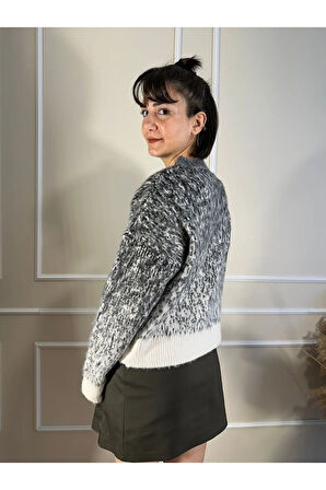 Antrasit-Krem Şardonlu ve Taşlı Bisiklet Yaka Kazak