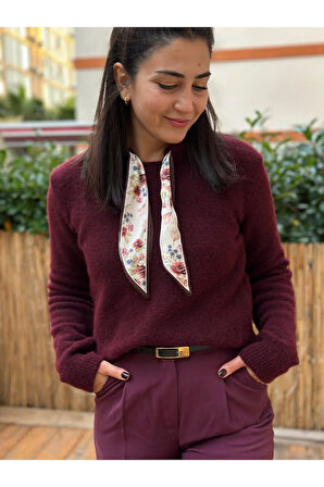 Kadın Bordo Uzun Kollu Önü Fularlı Triko Kazak