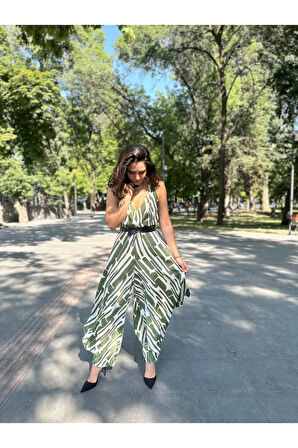 Kadın Yeşil Ekru Egzotik Desenli Gold Yaldızlı Askıları Bağcıklı Asimetrik Kesim Geniş Paşa Tulum