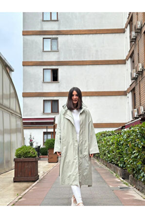 Su Yeşili Önden Büyük Cepli Saklanabilir Kapüşonlu Yarım Fermuarlı Trençkot