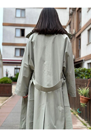 Su Yeşili Önden Büyük Cepli Saklanabilir Kapüşonlu Yarım Fermuarlı Trençkot