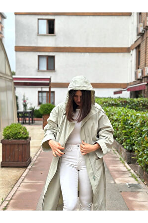 Su Yeşili Önden Büyük Cepli Saklanabilir Kapüşonlu Yarım Fermuarlı Trençkot