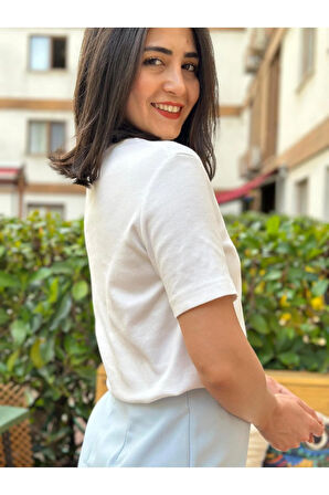 Bisiklet Yaka Basic Tok Kumaş T-Shirt