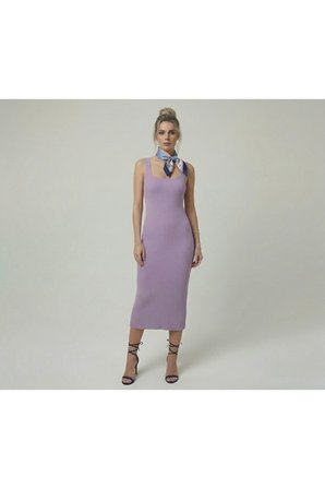 Premium Fit Kare Yaka Fitilli Triko Midi Elbise
