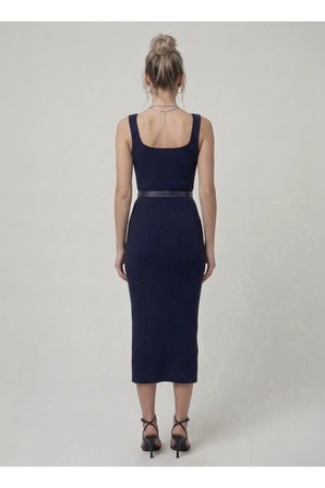 Premium Fit Kare Yaka Fitilli Triko Midi Elbise