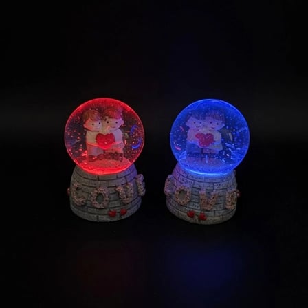 Nevamel® Işıklı Mini Kar Küresi - Love Tasarımlı - Pilli - Romantik Hediyelik - Dekoratif Obje