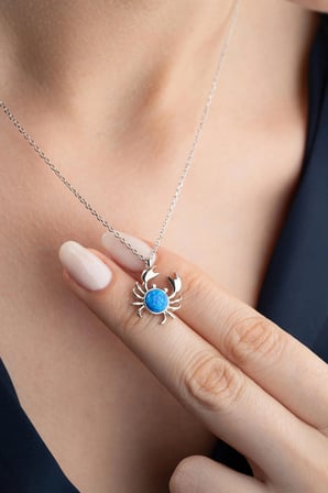 925 Ayar Gümüş Mavi Opal Taşlı Yengeç Kolye 