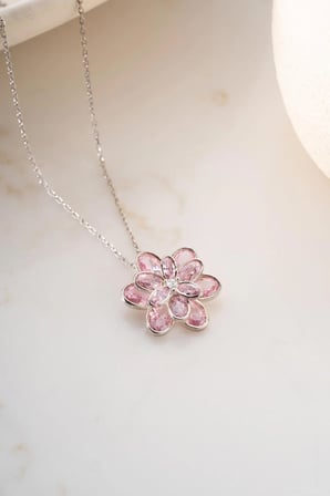 925 Ayar Gümüş Pembe Lotus Çiçek Kolye 